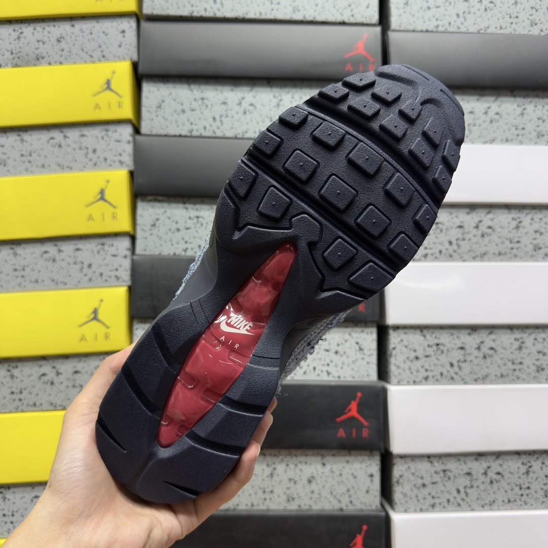 Nike Air Max 95 OG Obsidian - Image 8