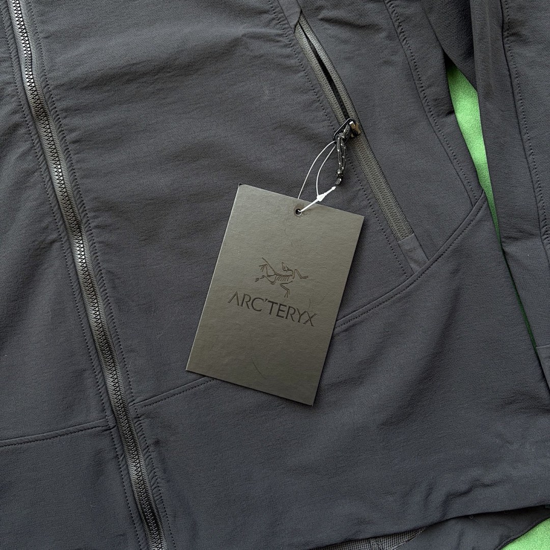 Arc'teryx Gamma MX Jacket Stand Collar (Black Gama) - Image 6