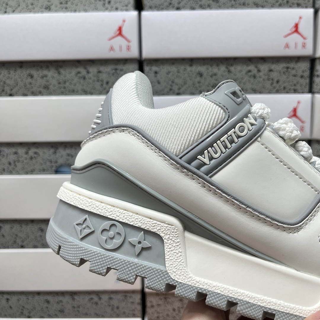 Louis Vuitton Trainer Maxi (White Grey) - Image 5