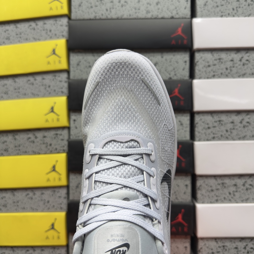 Nike Vomero Premium Off-White Grey Fog Dark Obsidian - Image 3