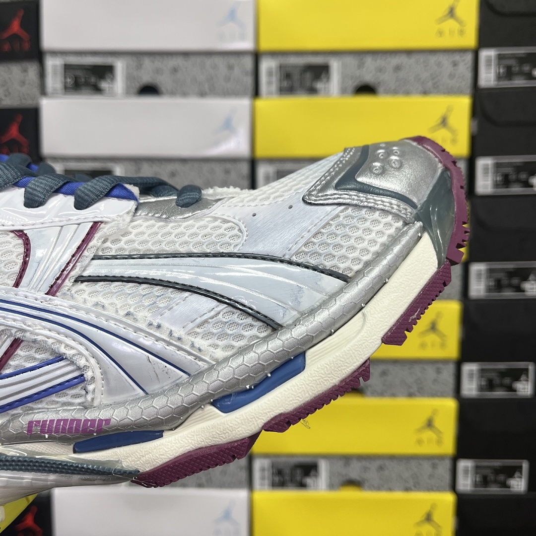 Balenciaga BLCG Runner 7.5 - Image 7