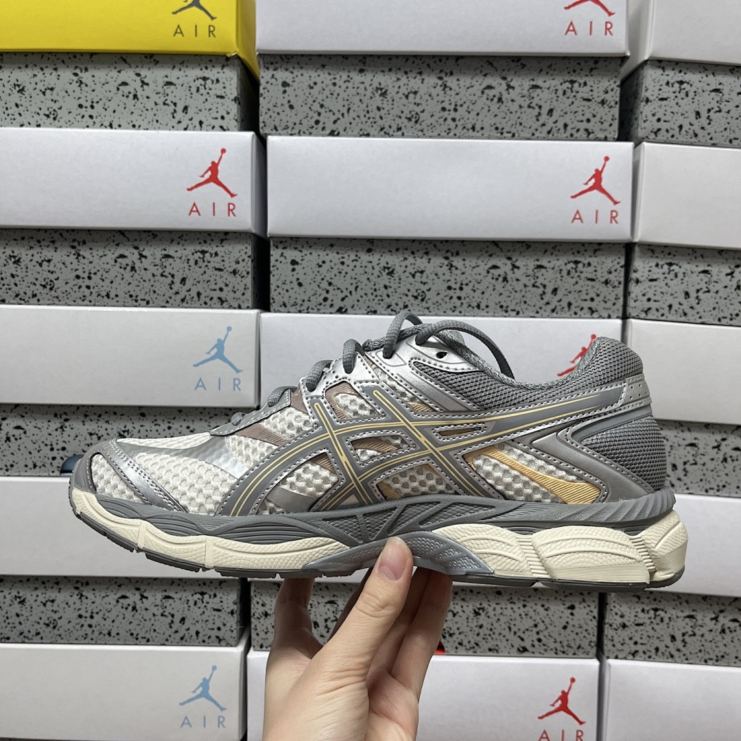 ASICS Gel-Cumulus 16 Cream Clay (Grey) - Image 9