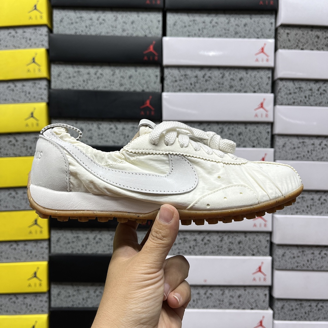 Nike Moon Shoe - Image 8