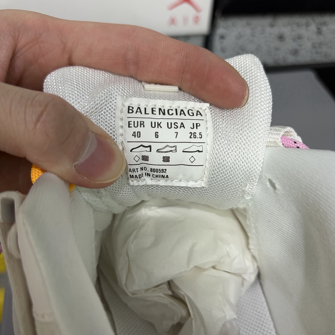 Balenciaga BLCG Track 3.0 - Image 10