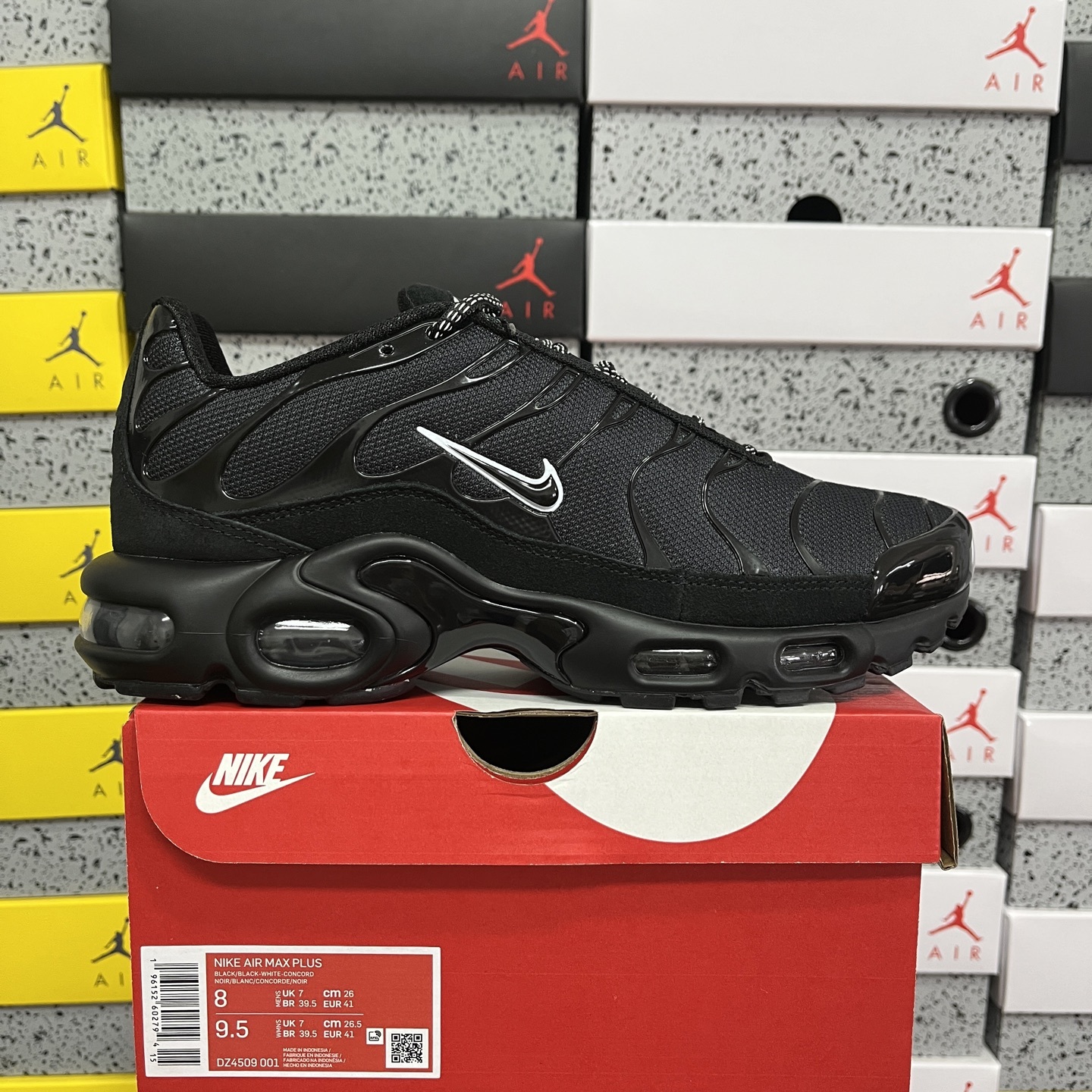 Nike Air Max Plus (Black Blue Red) - Image 10