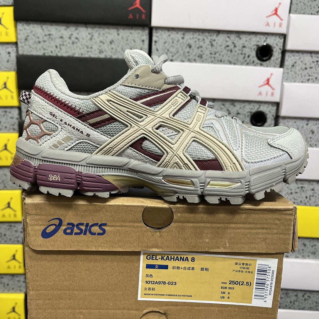 ASICS Gel-Kahana 8 1012A978-023 (Grey Red)