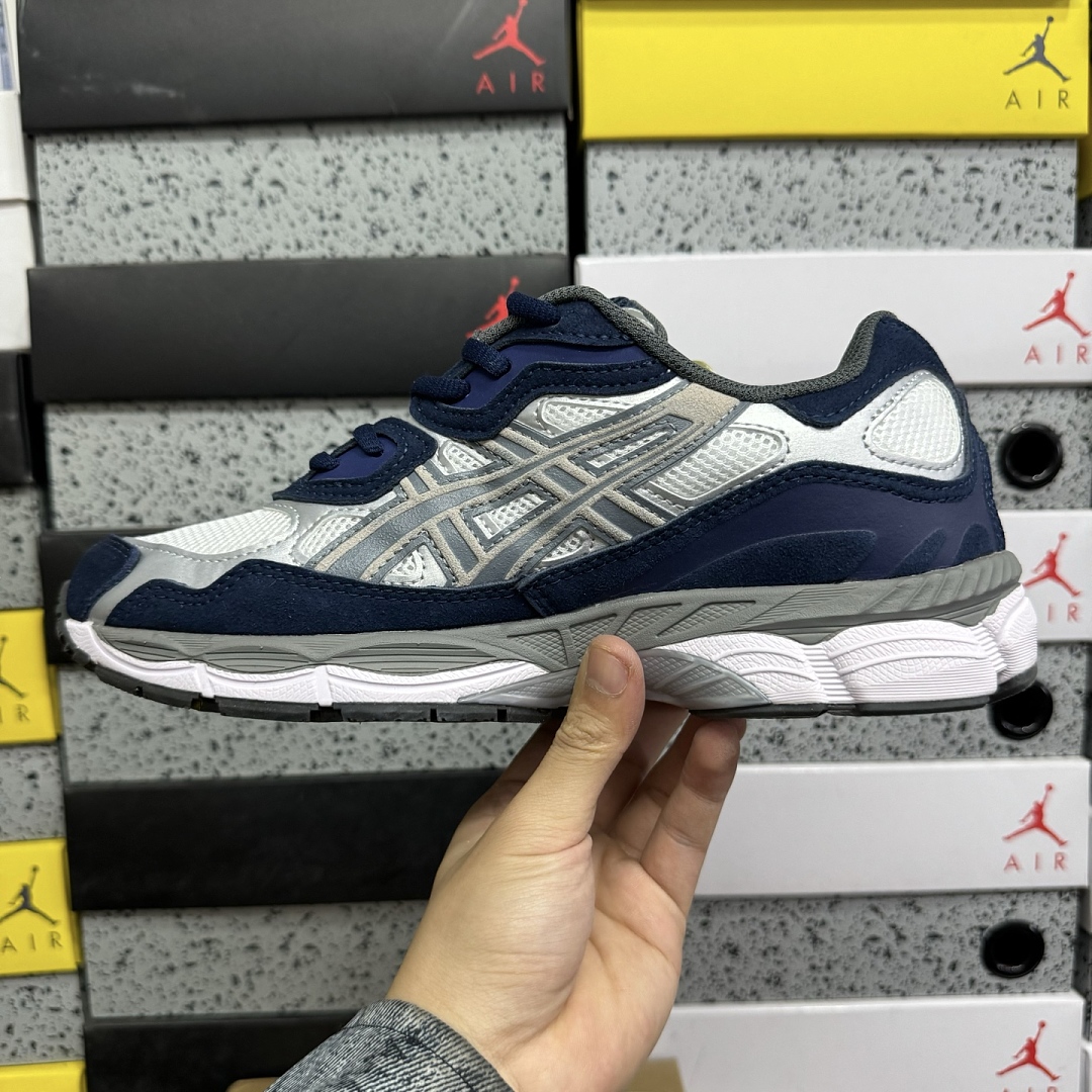 ASICS Gel-NYC Yankees 1201A789-100 - Image 4