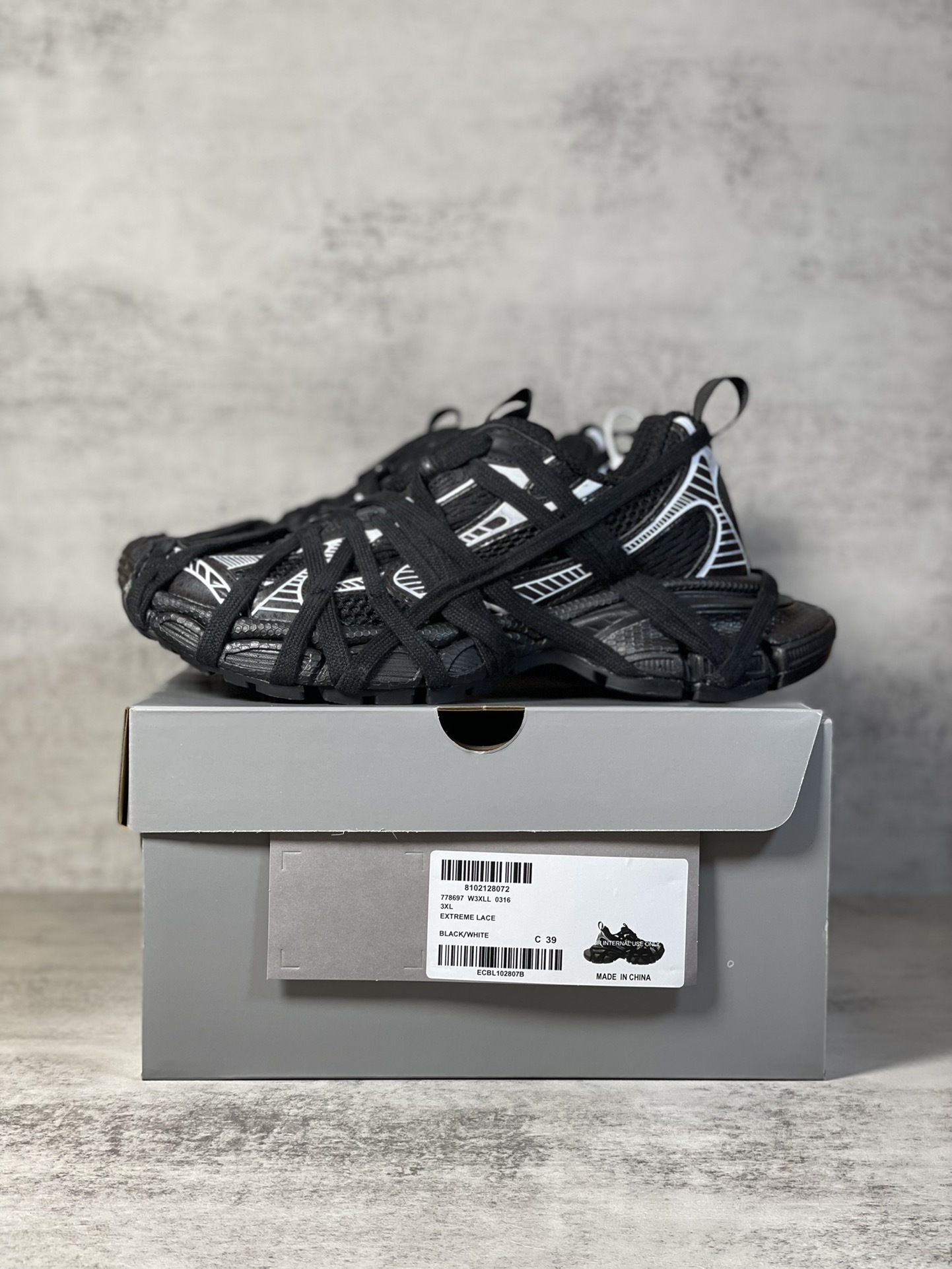 Balenciaga 3XL Extreme Lace - Image 56