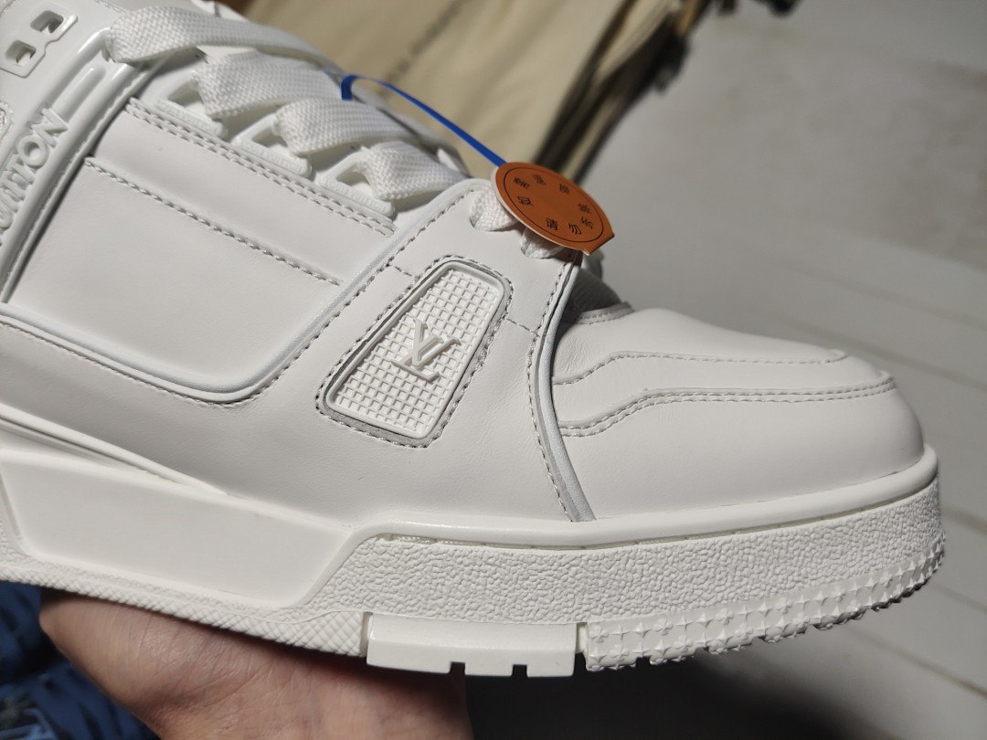 Louis Vuitton LV Trainer (White) - Image 14
