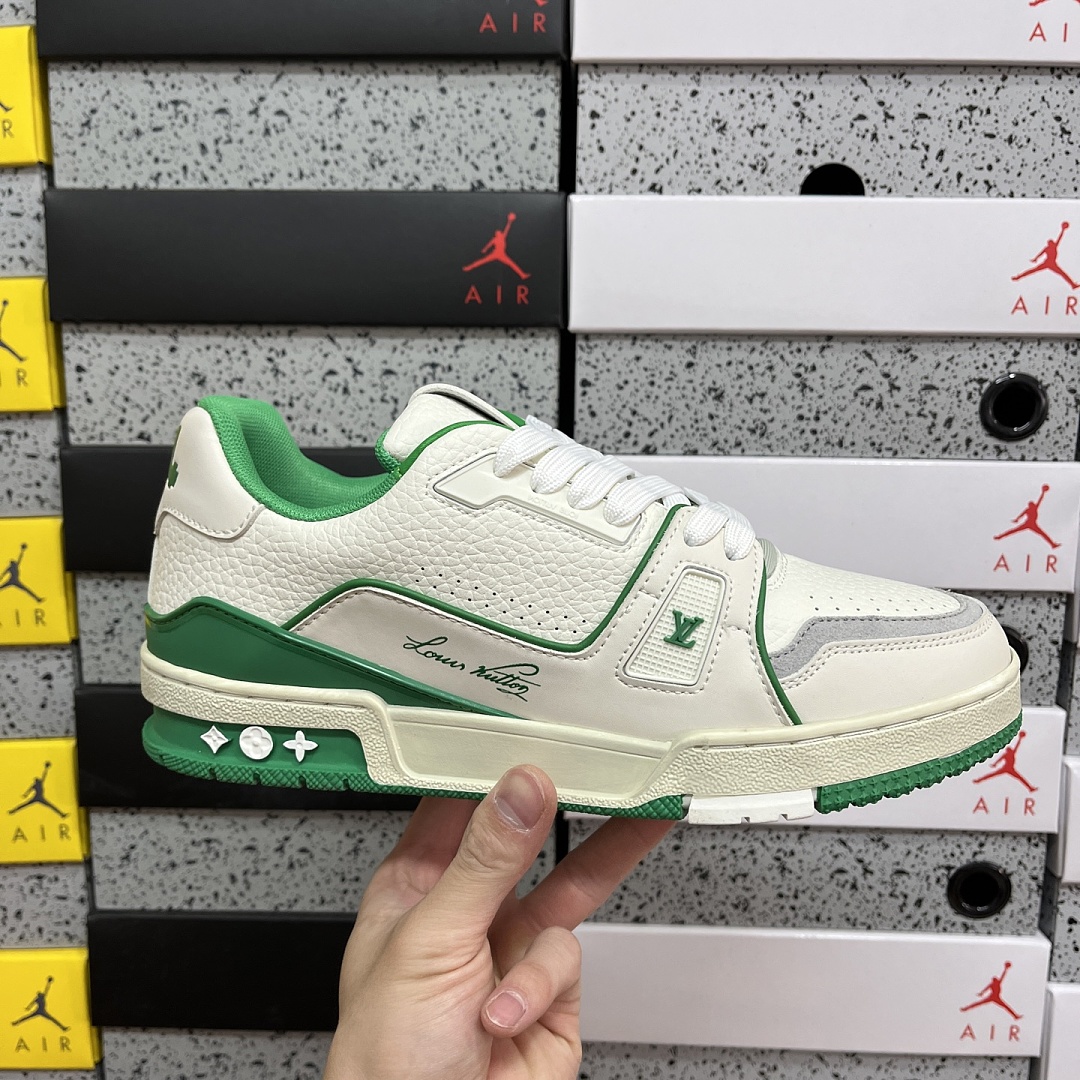 Louis Vuitton Trainer - Image 4