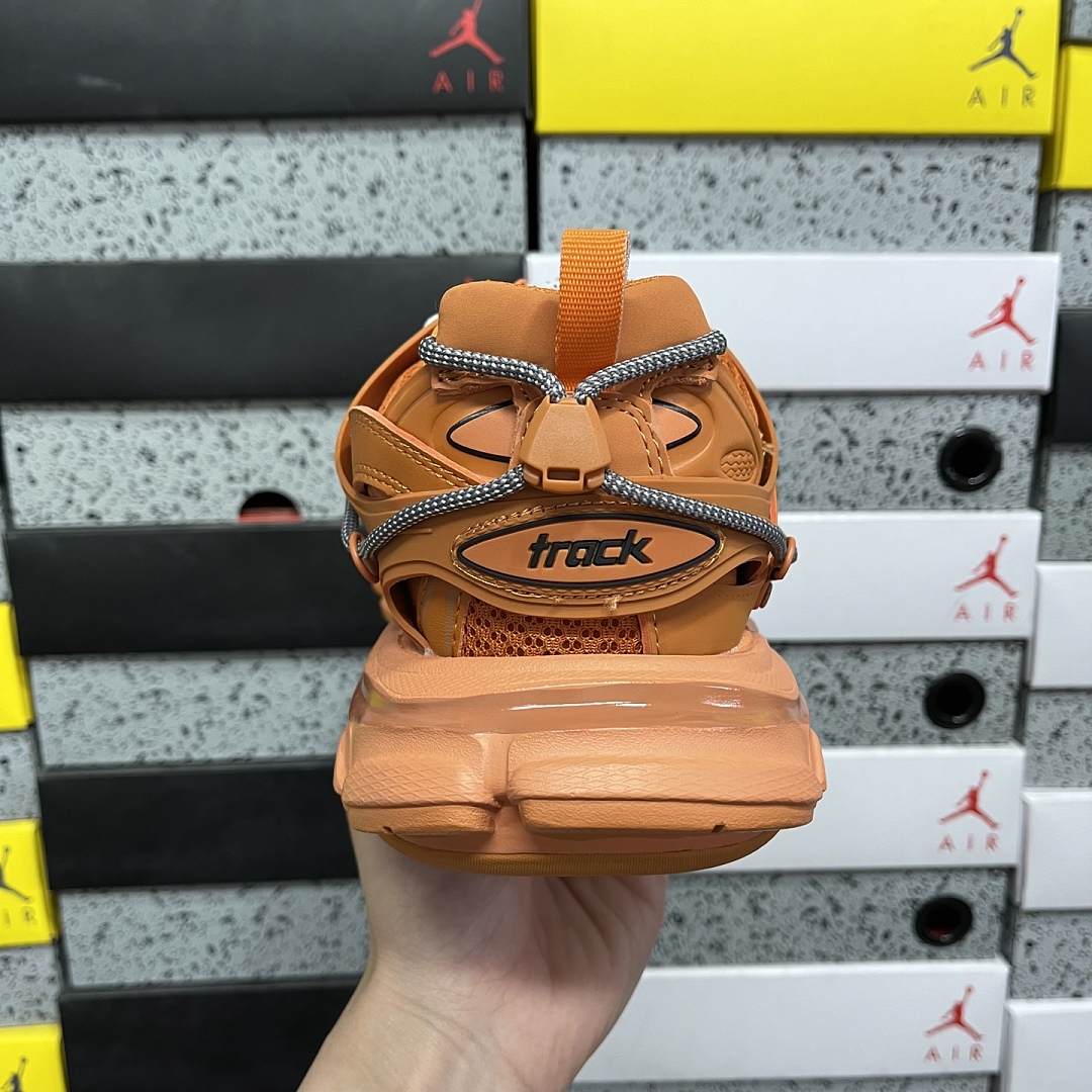 Balenciaga Track 7000 - Image 5