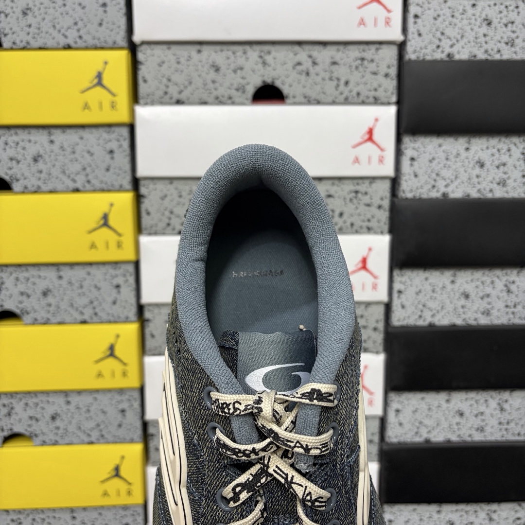Balenciaga Hamptons Sneakers 18 - Image 8