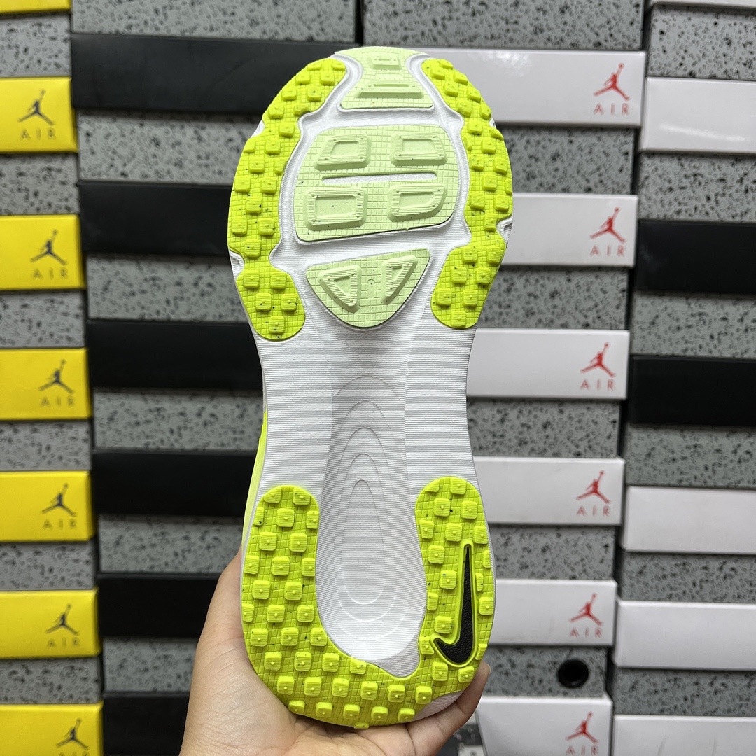 Nike Vomero 18 White Barely Volt (Black) - Image 9
