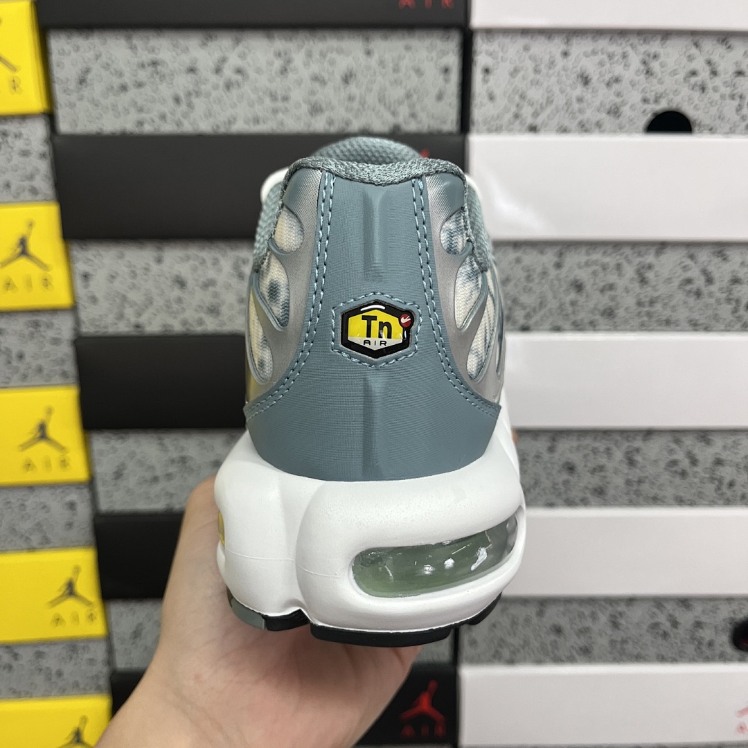 Nike Air Max Plus Origins Waterway - Image 4