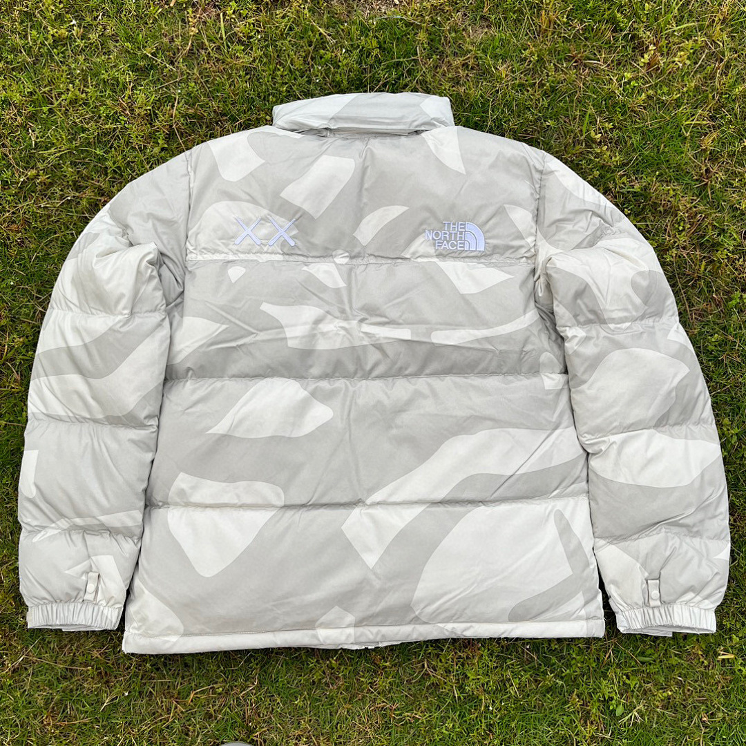 The North Face TNF 1996 Retro Nuptse 700 Fill Packable Jacket - Image 49