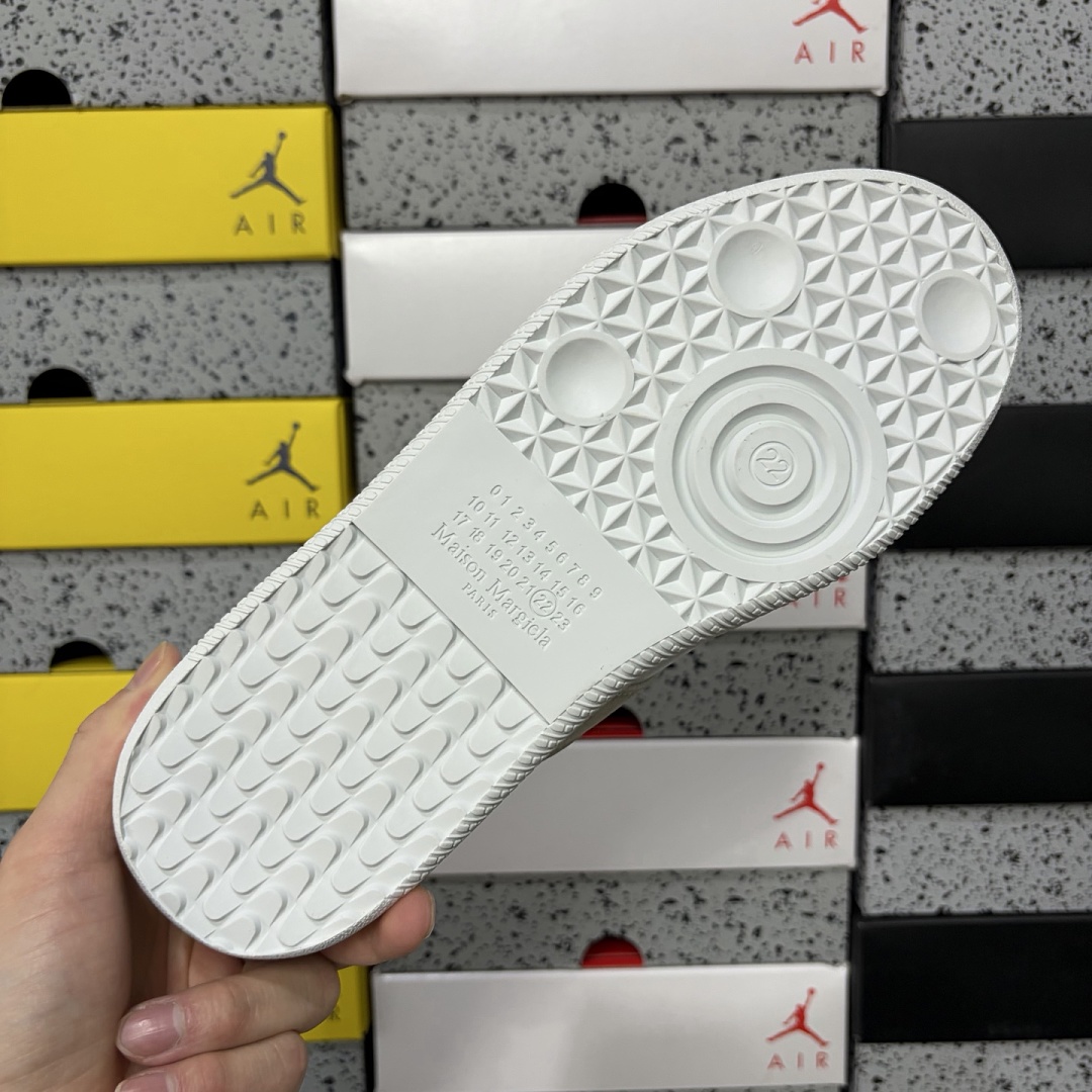 On Running Maison Margiela Replica - Image 6