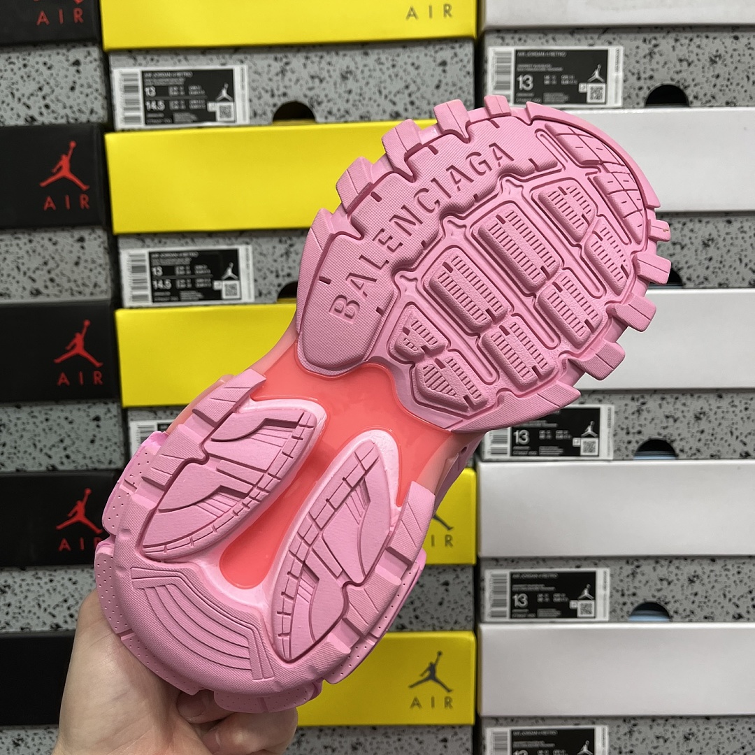 Balenciaga BLCG Track 3.0 - Image 8