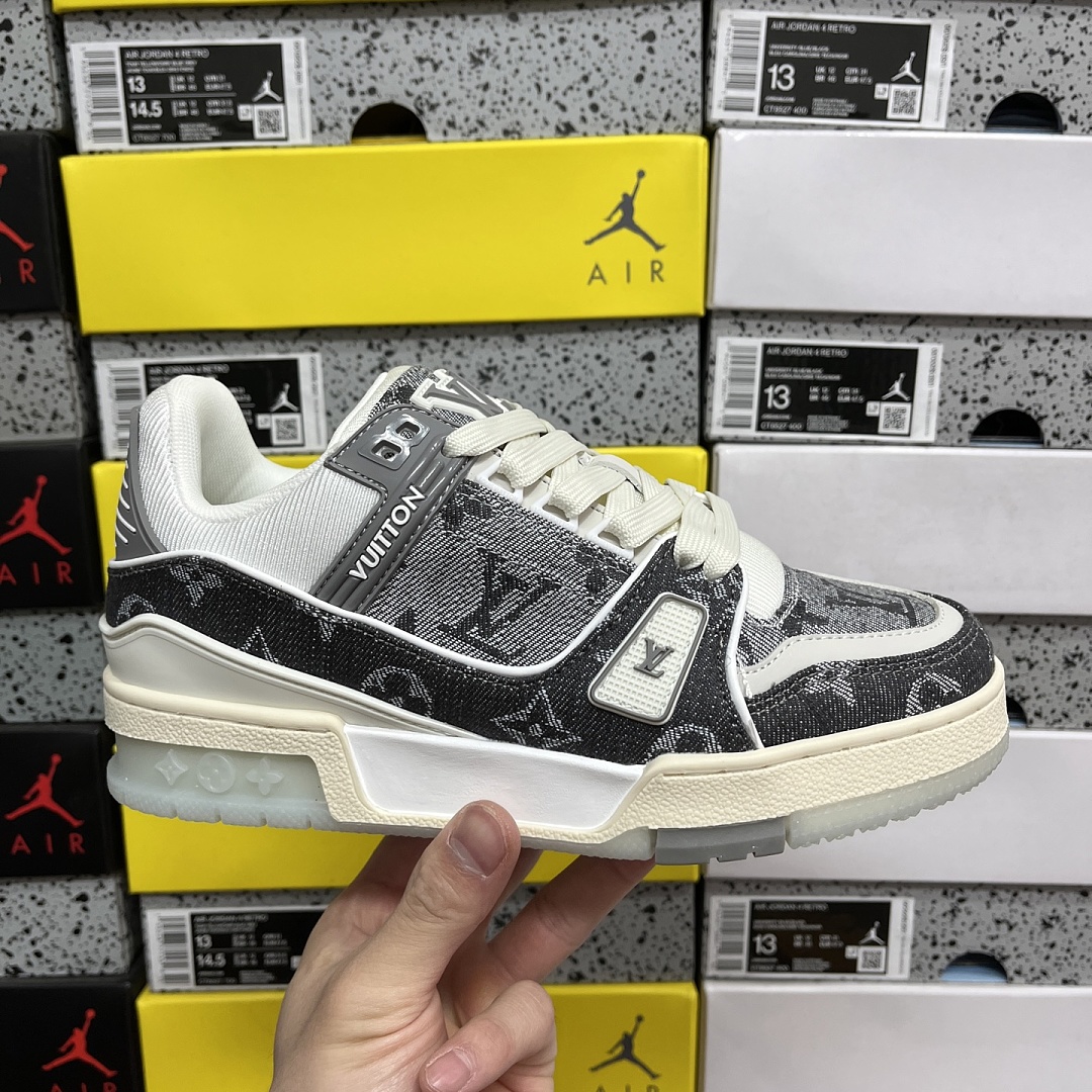 Louis Vuitton Trainer 1-10 - Image 8