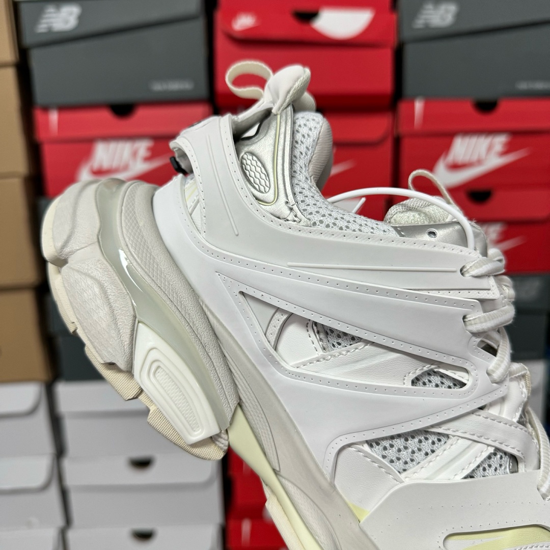 Balenciaga Track Grey White LED - Image 2