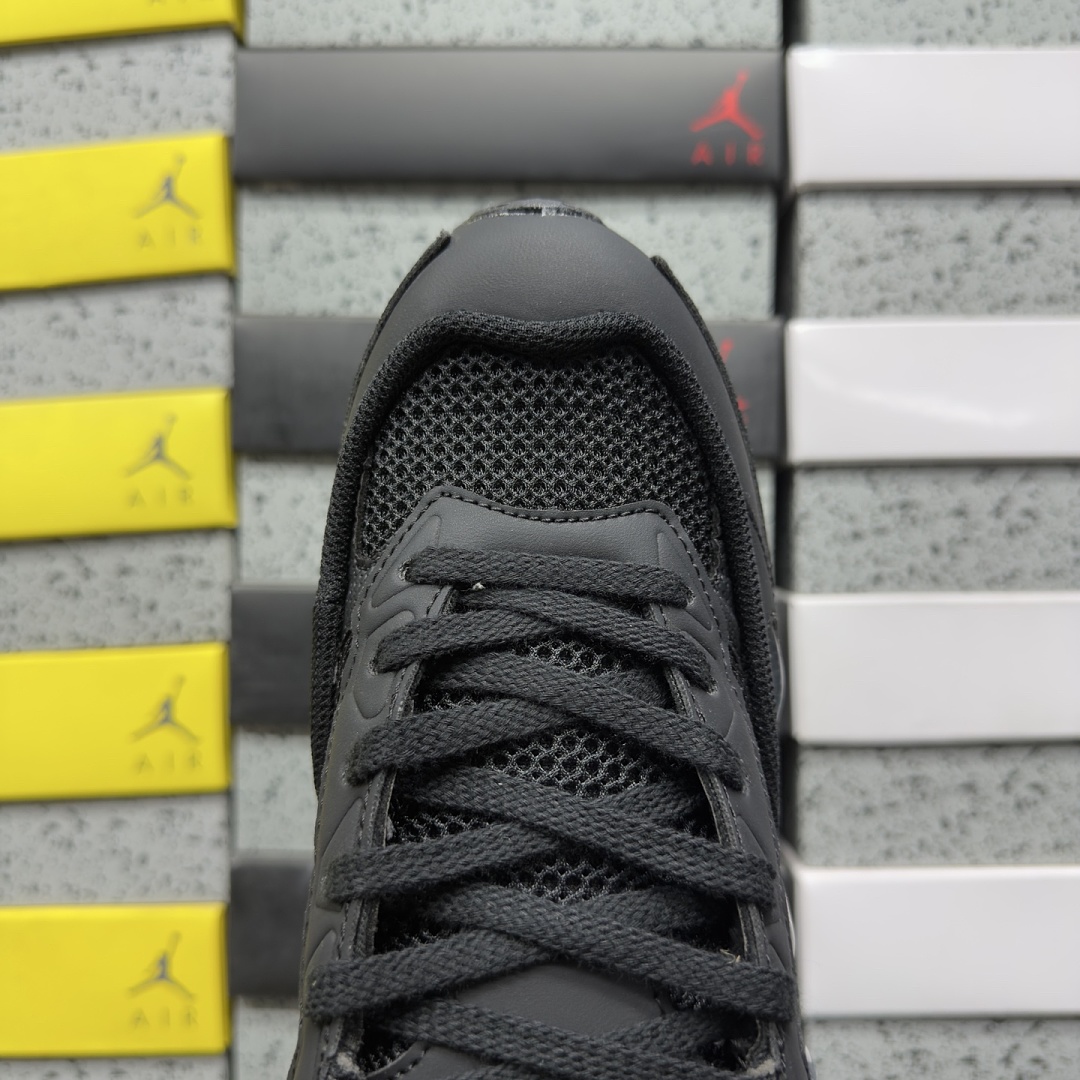On Running Ozweego 3 Raf Simons - Image 4