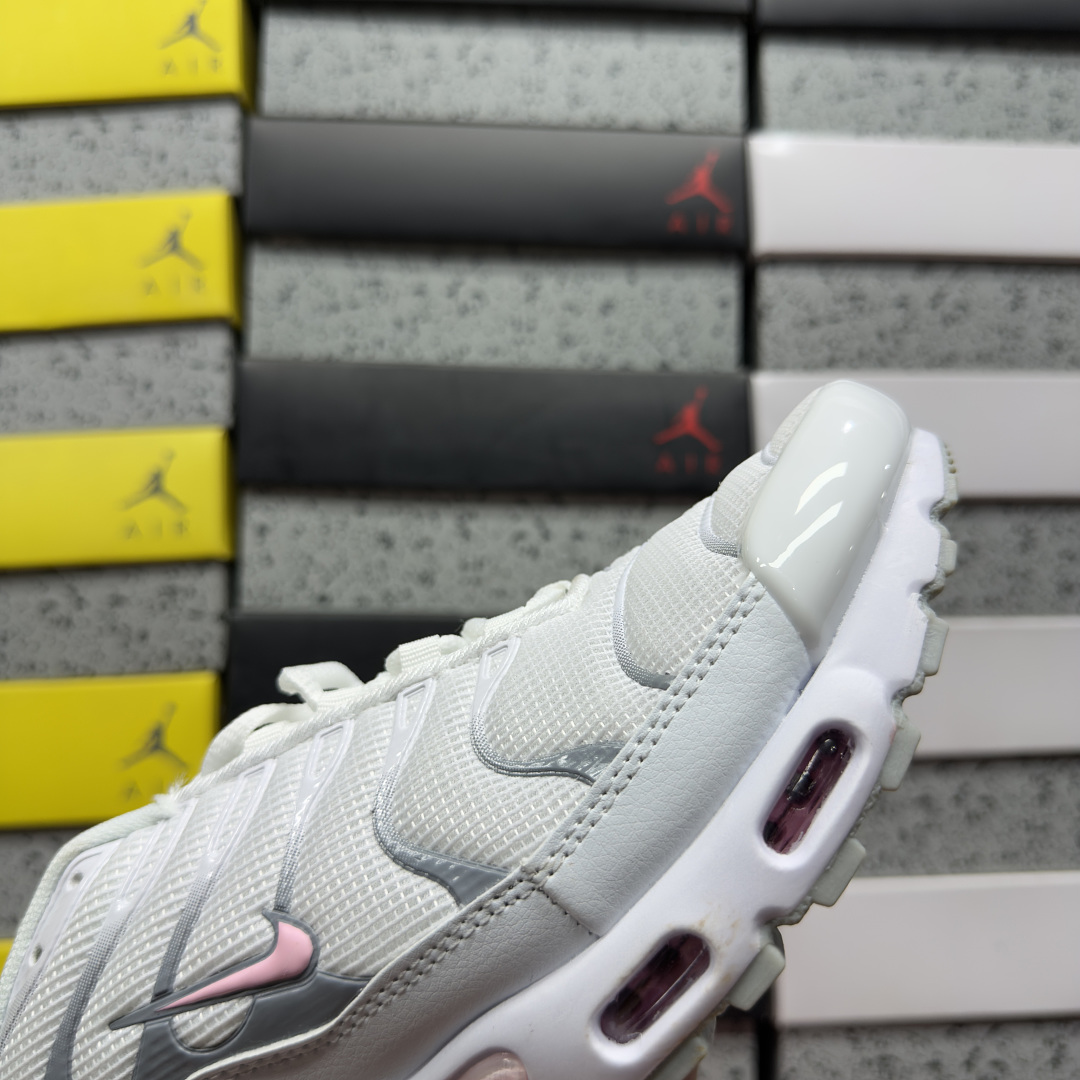Nike Air Max Plus Summit White Pink Rise - Image 3
