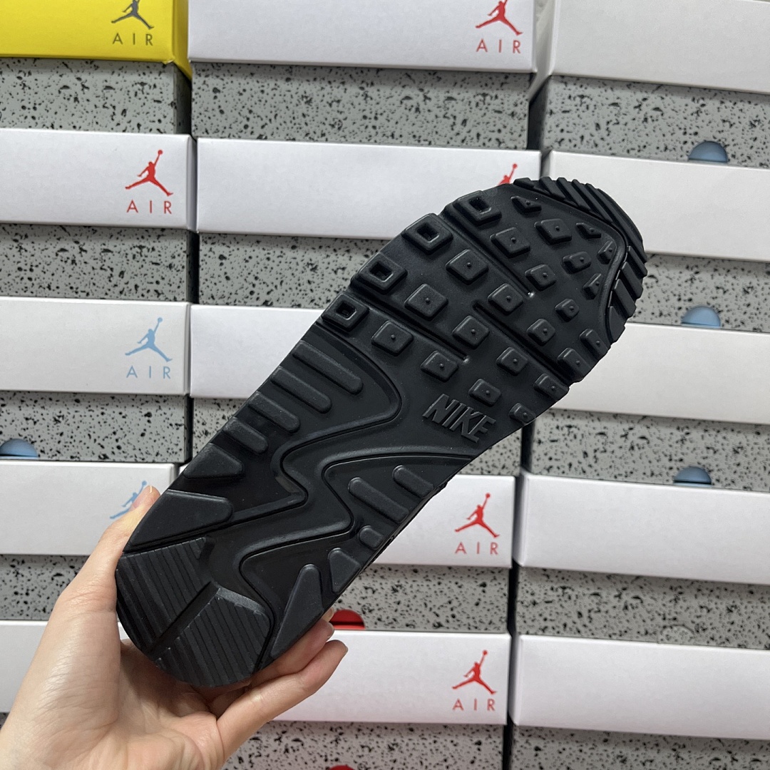 Nike Air Max 90 Black Clear Jade - Image 4