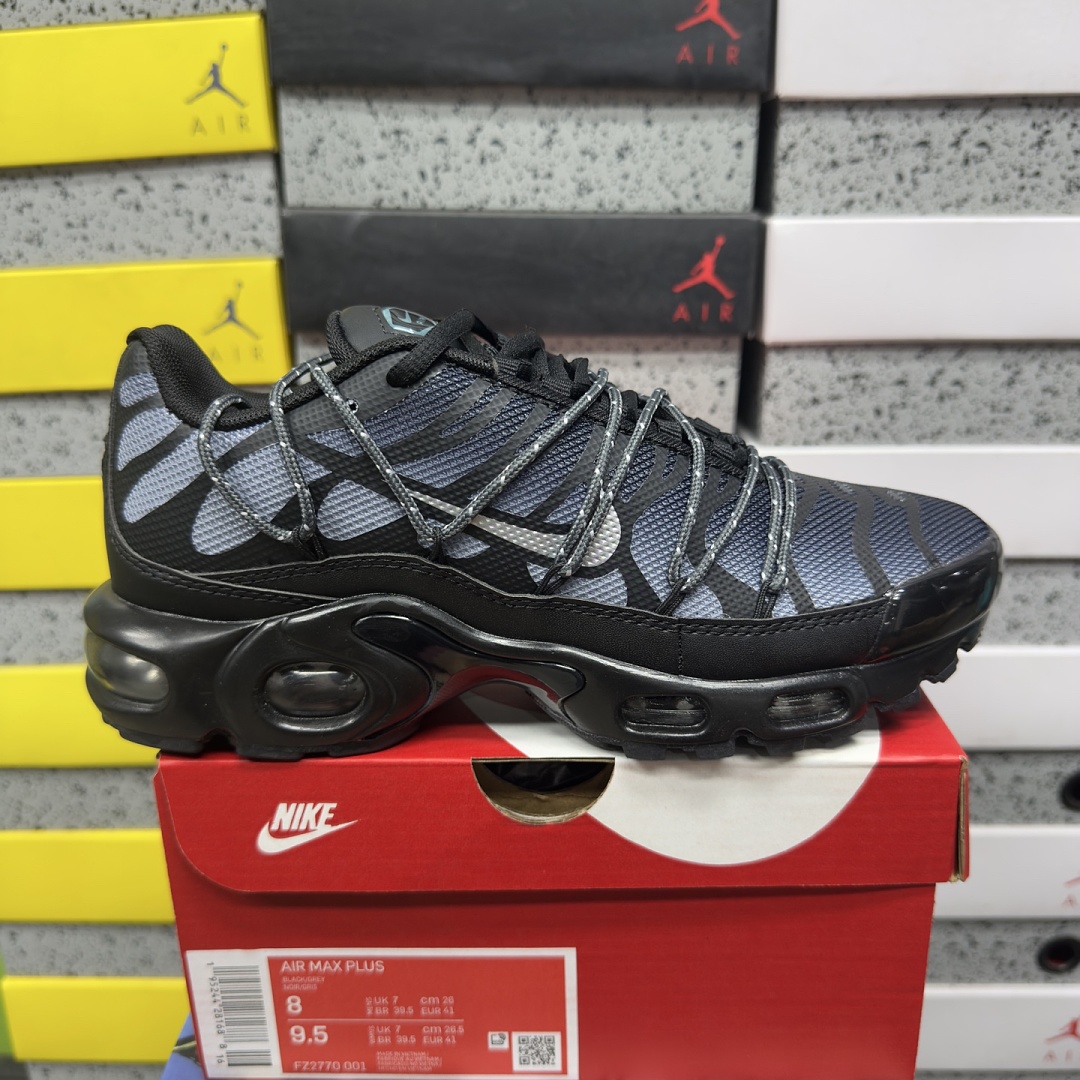 Nike Air Max Plus Utility Black Metallic Platinum FZ2770-001 Blue (Lace Up)