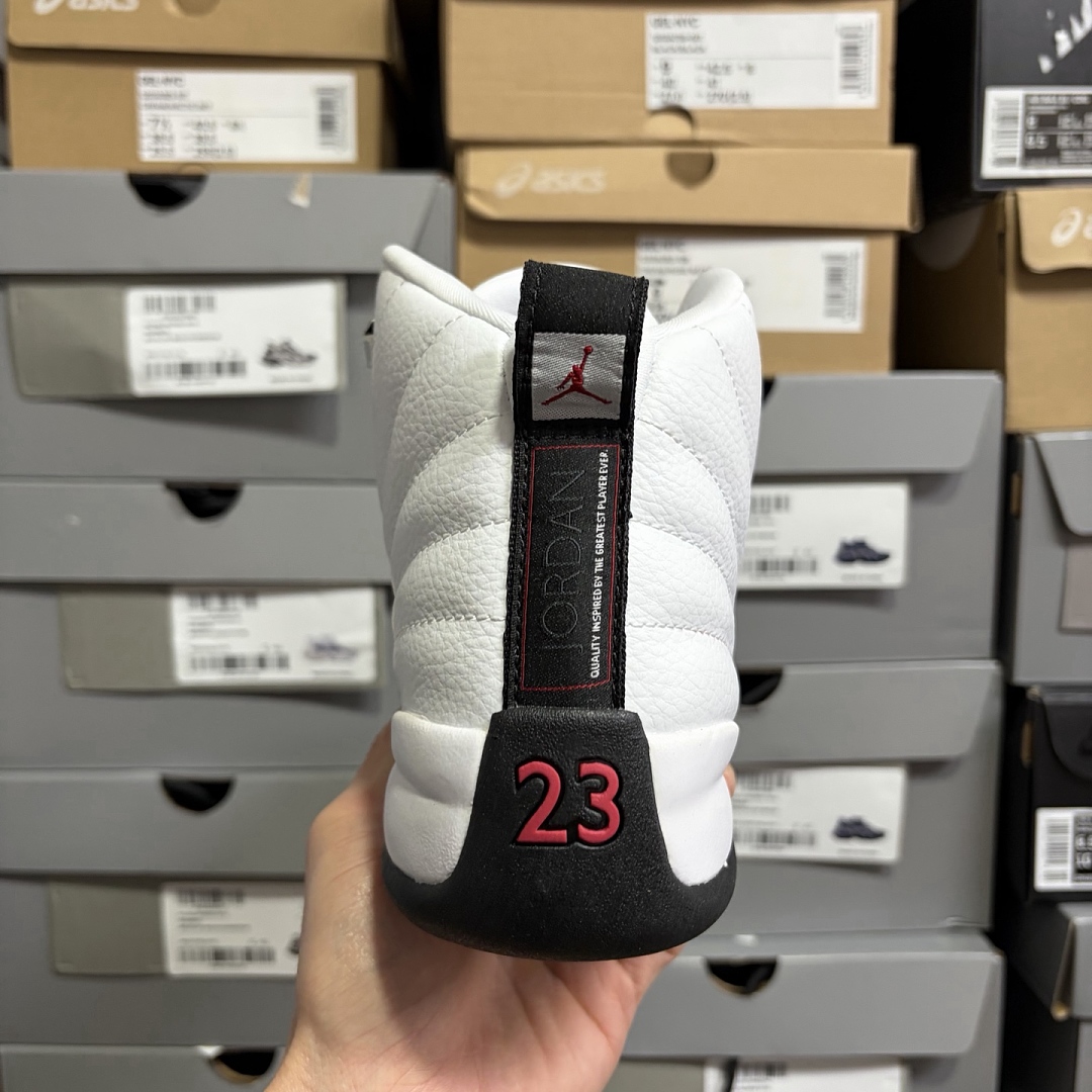 Nike Taxi Flip - Image 3