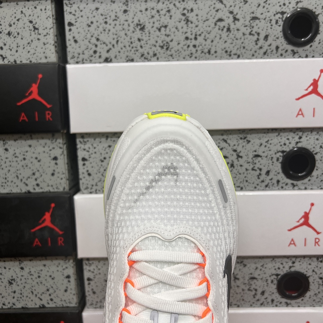 Nike Vomero Plus White Barely Volt (Black) - Image 6