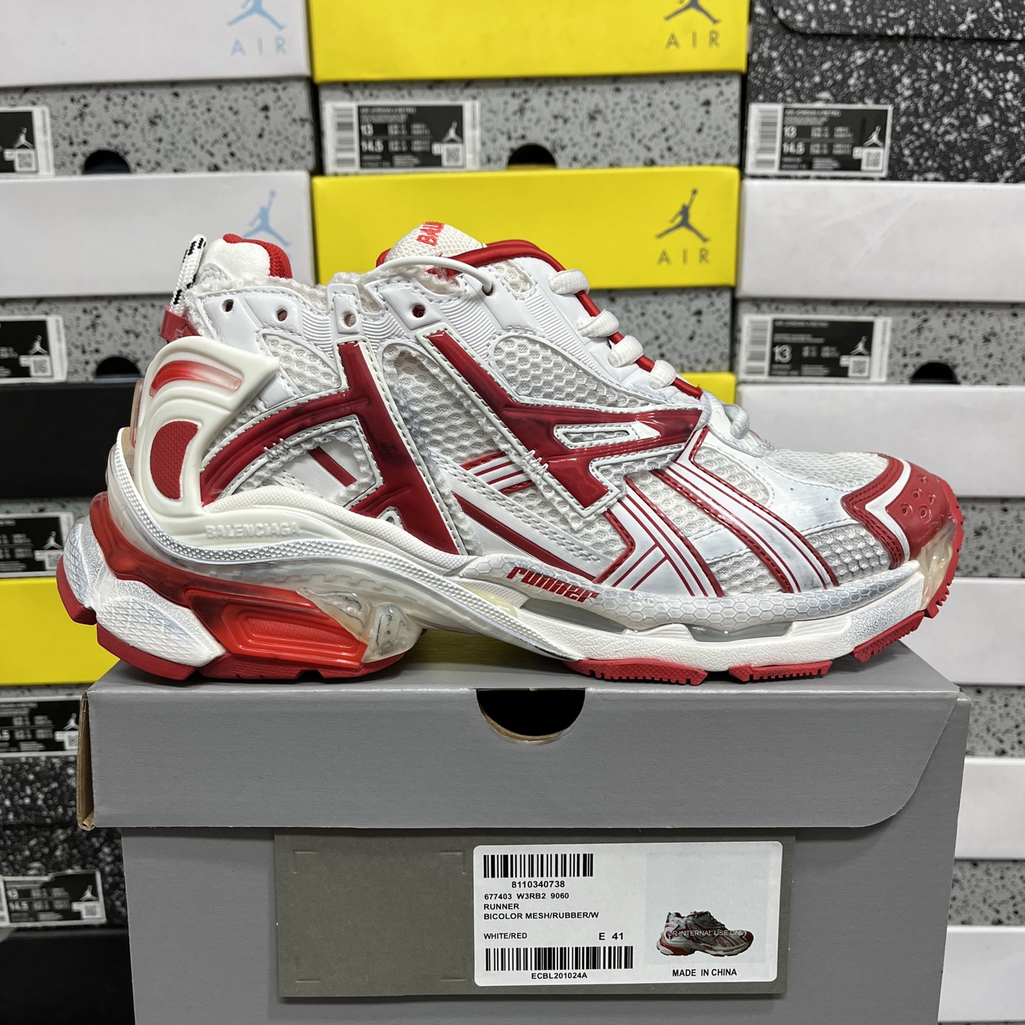 Balenciaga BLCG Runner 7.0 - Image 11