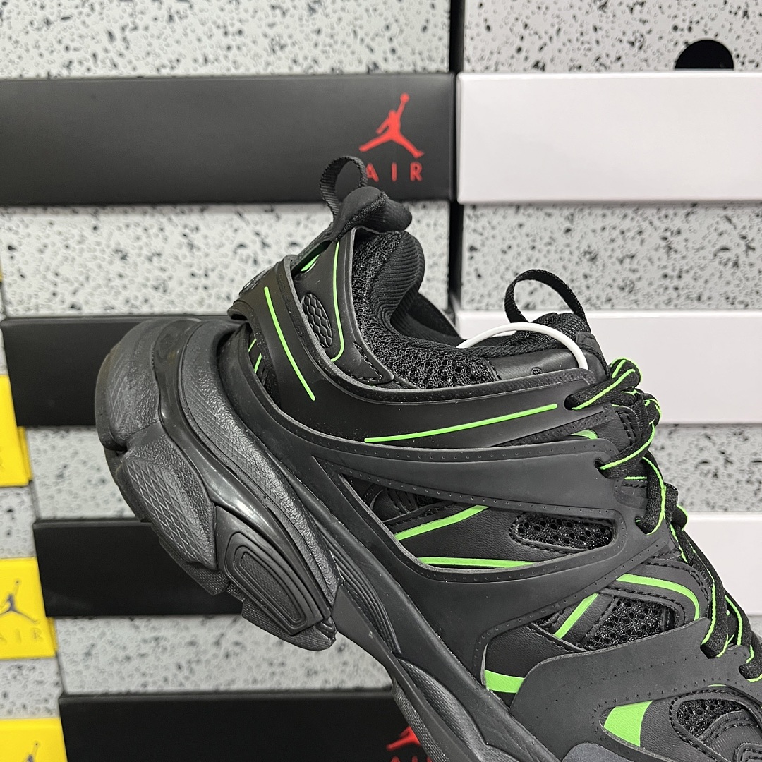 Balenciaga Track - Image 10