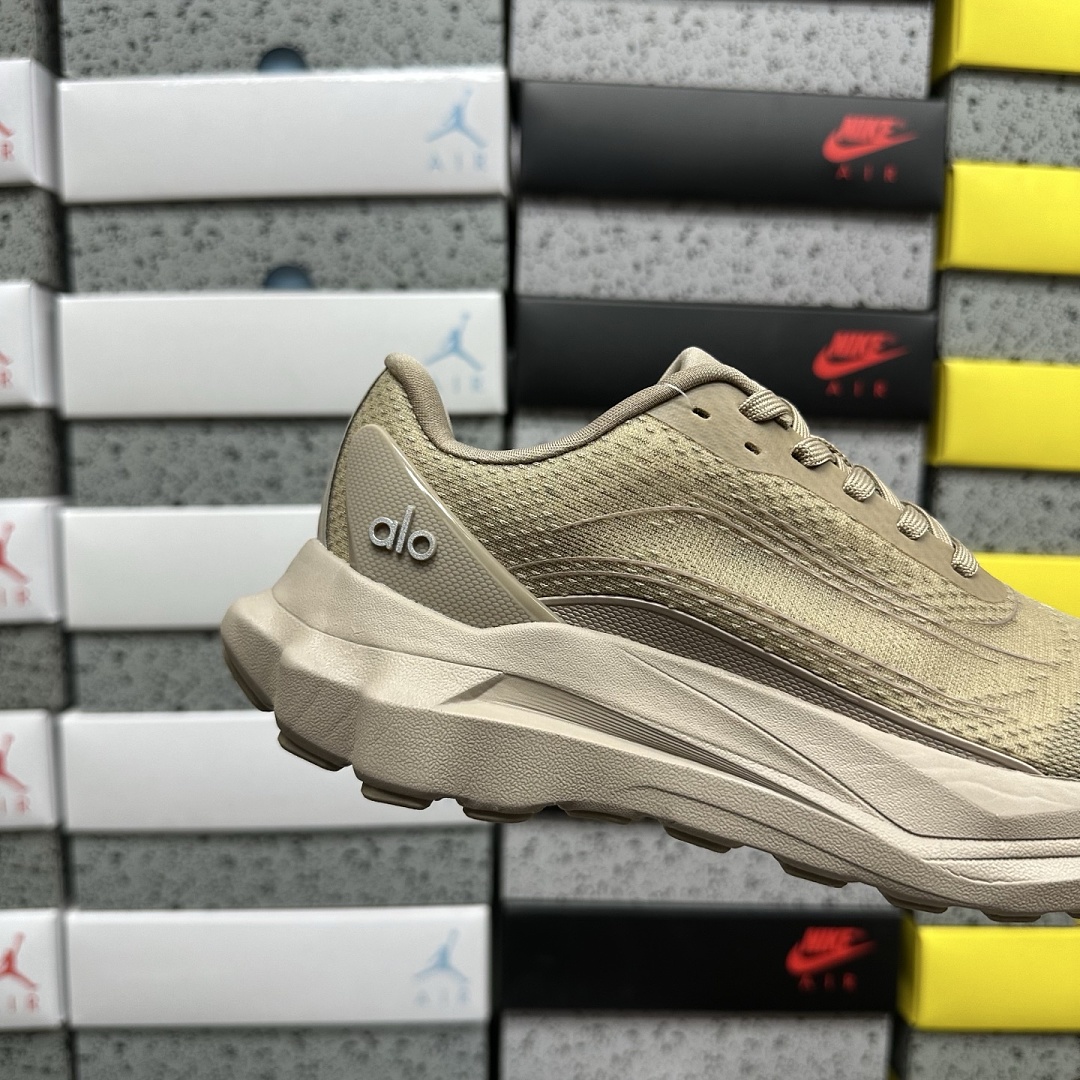 Alo Yoga Rnner A0590U_GRAVEL - Image 5