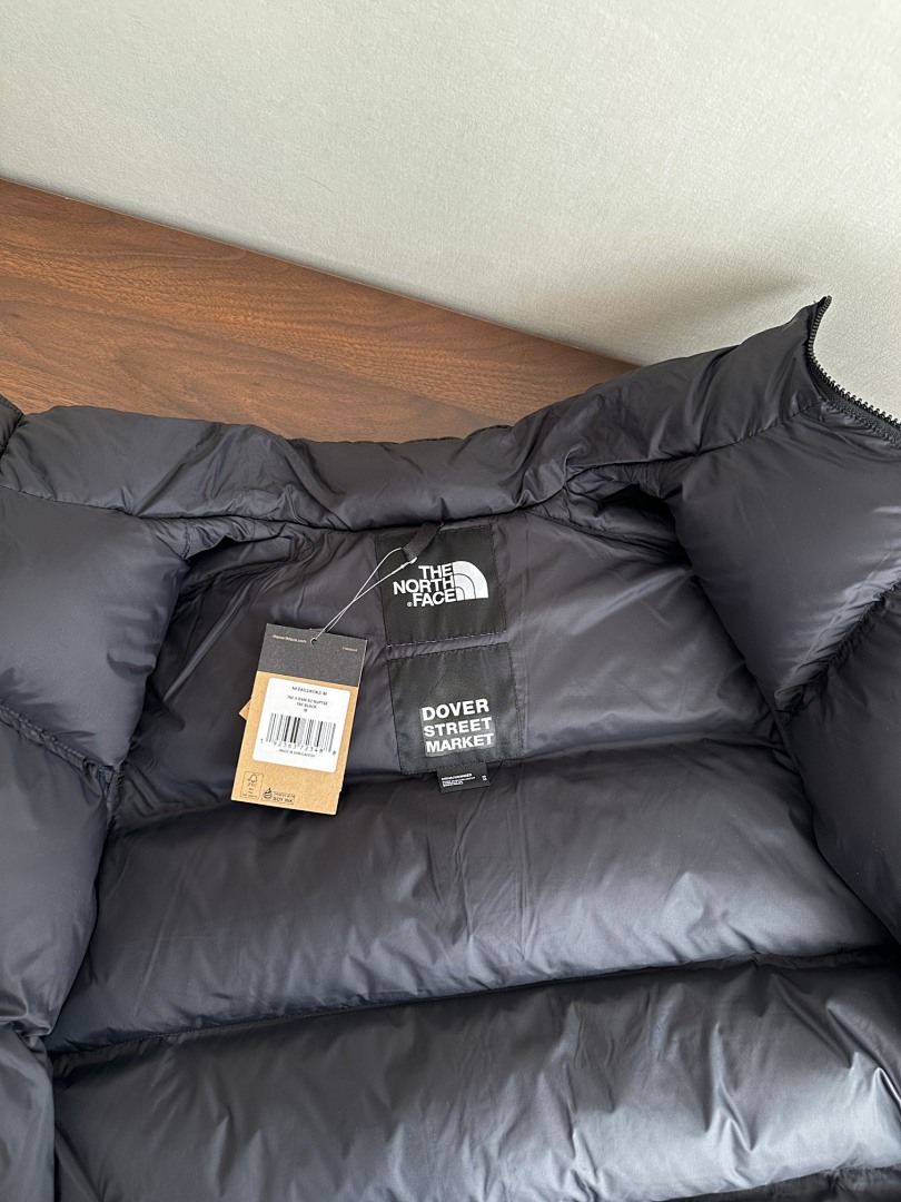 Chanel The North Face 1996 Retro Nuptse 700 Fill Packable Jacket - Image 26
