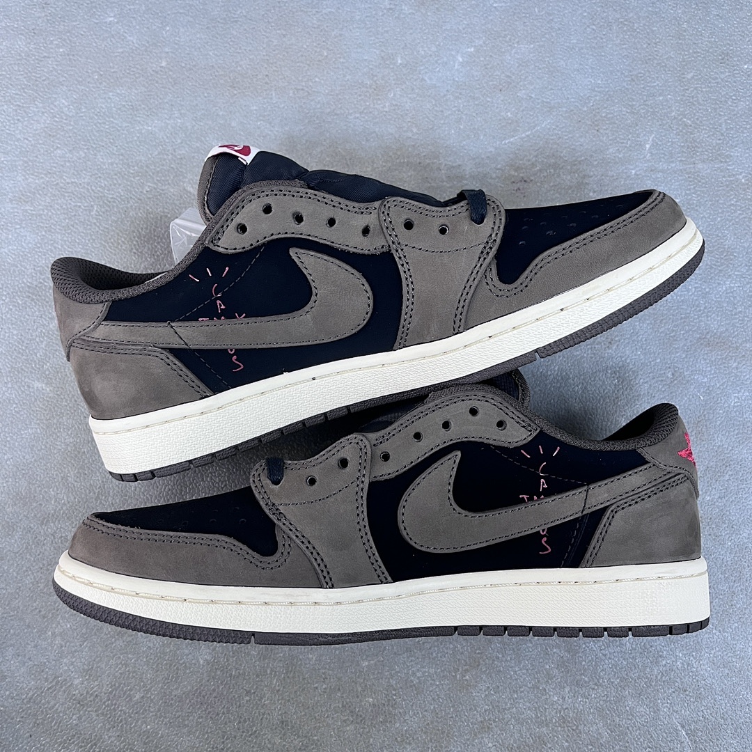 Chanel Travis Scott X Air Jordan 1 Low - Image 2