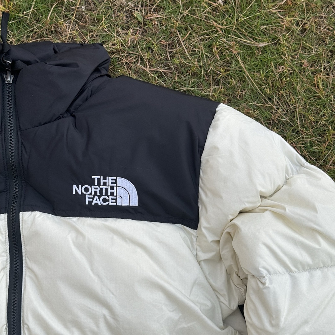 The North Face TNF 1996 Retro Nuptse 700 Fill Packable Jacket - Image 51