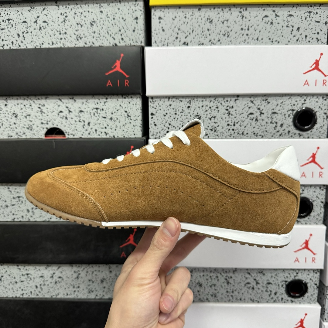 Alo Yoga Sunset Sneaker A0891U_BROWN - Image 8