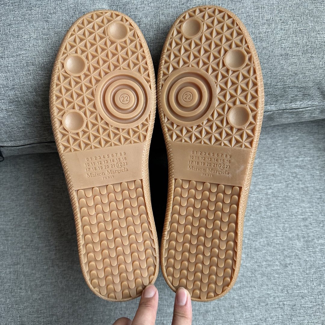 On Running Maison Margiela Replica - Image 17