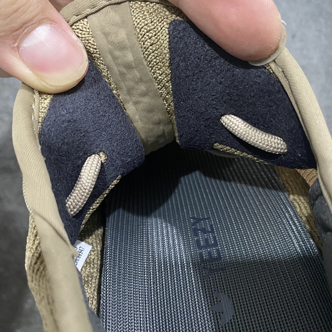 Adidas Yeezy 350 - Image 15