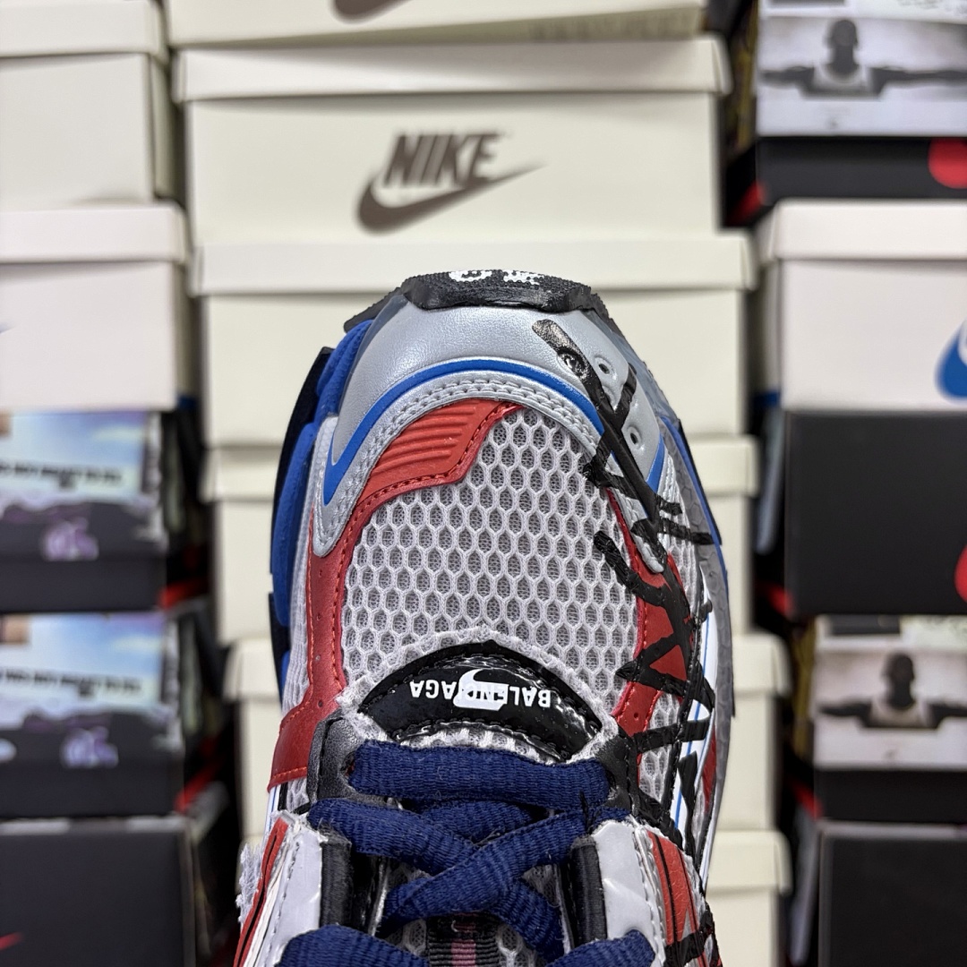 Balenciaga BLCG Runner7.0 - Image 30