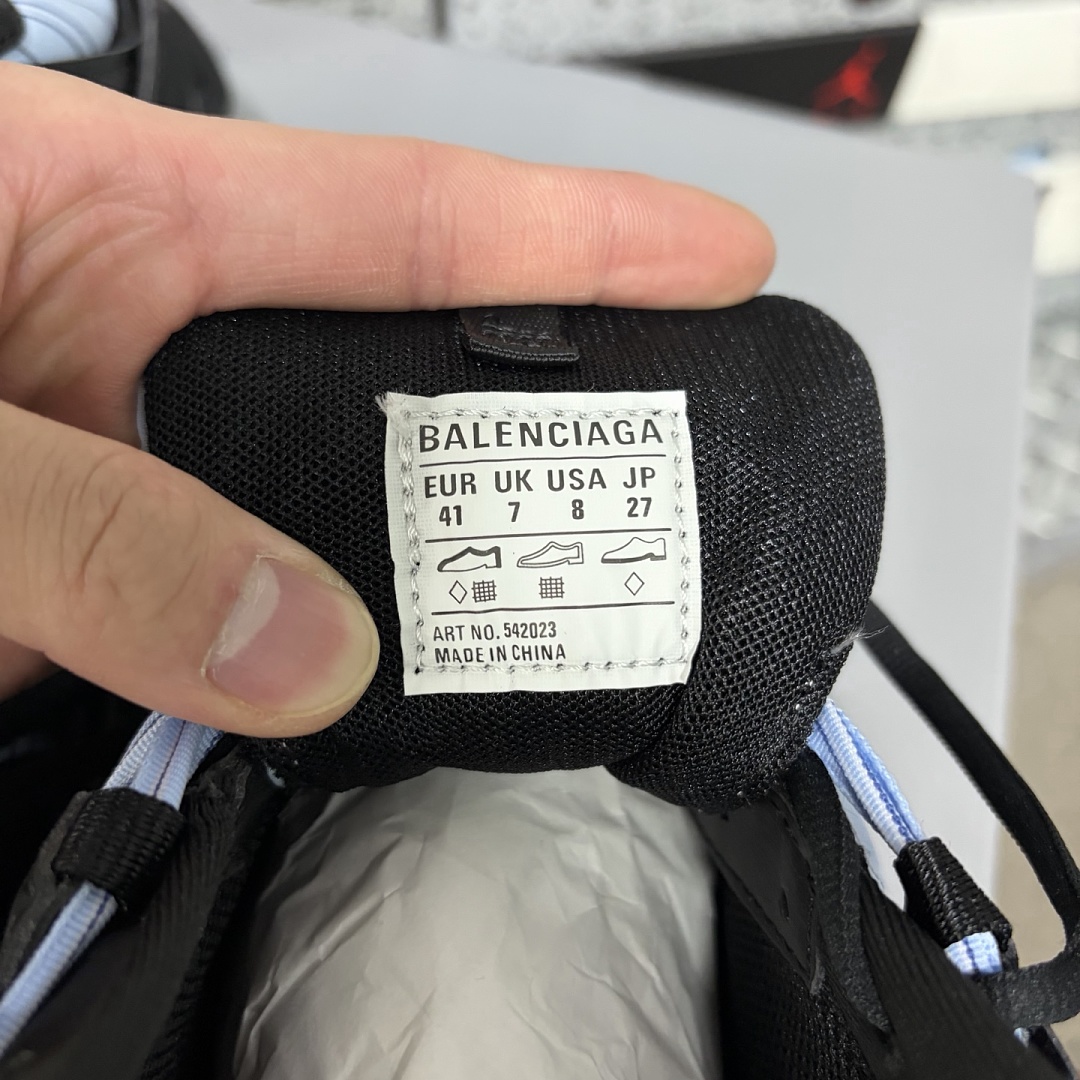 Balenciaga BLCG Track 3.0 - Image 10