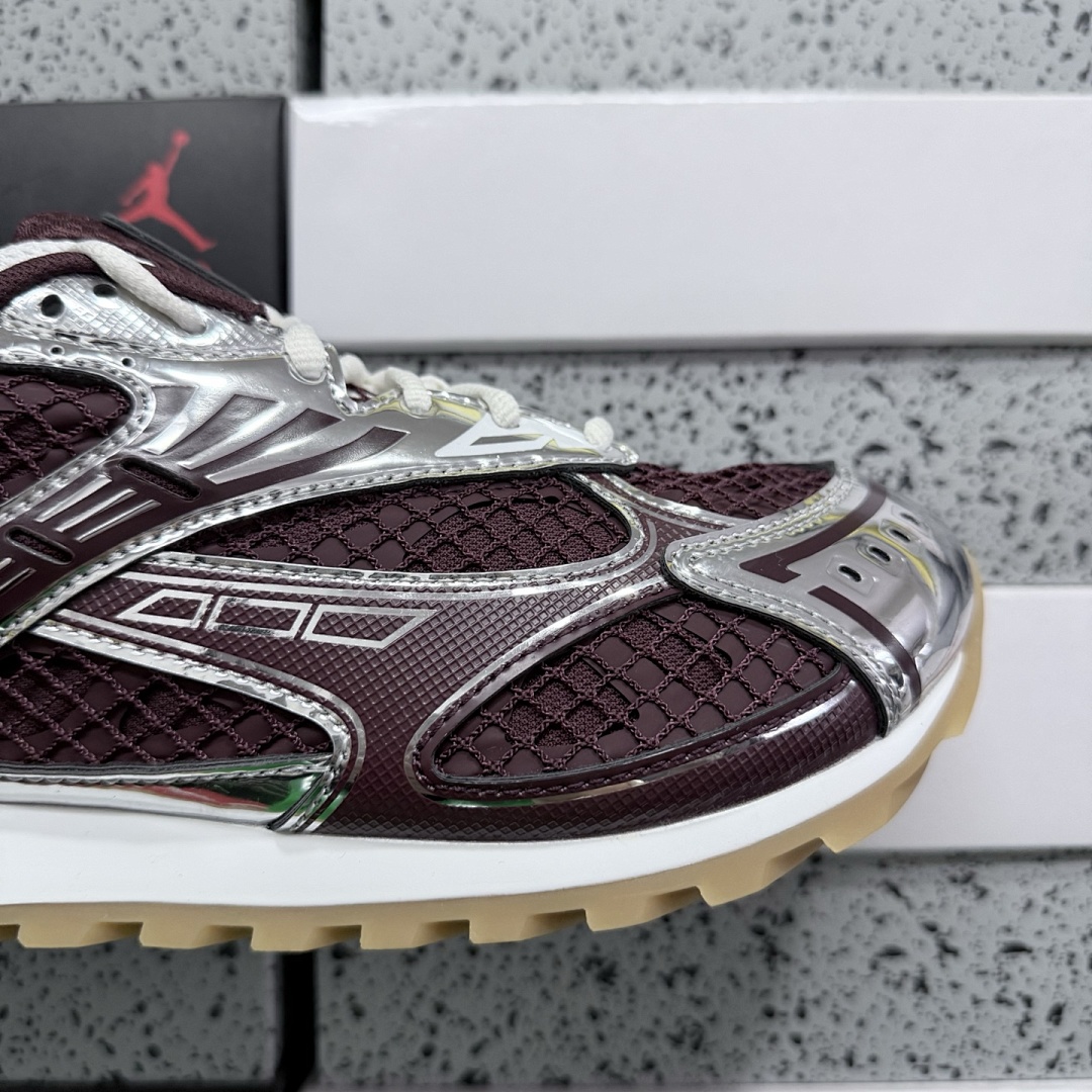 Bottega Veneta Orbit Surf Vapor BV - Image 10