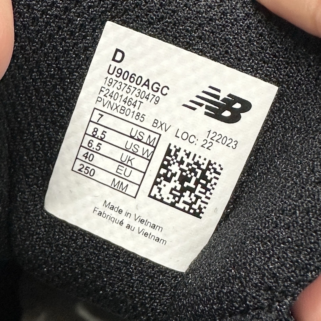 New Balance 9060 - Image 7