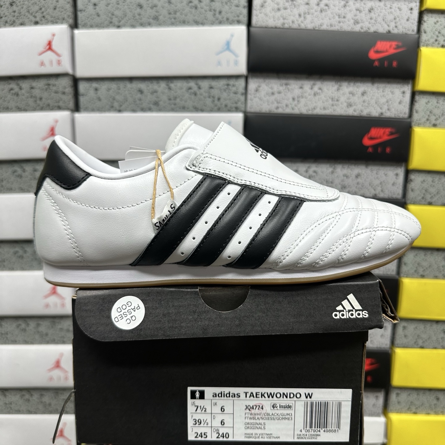 Adidas Taekwondo (Black White) - Image 11