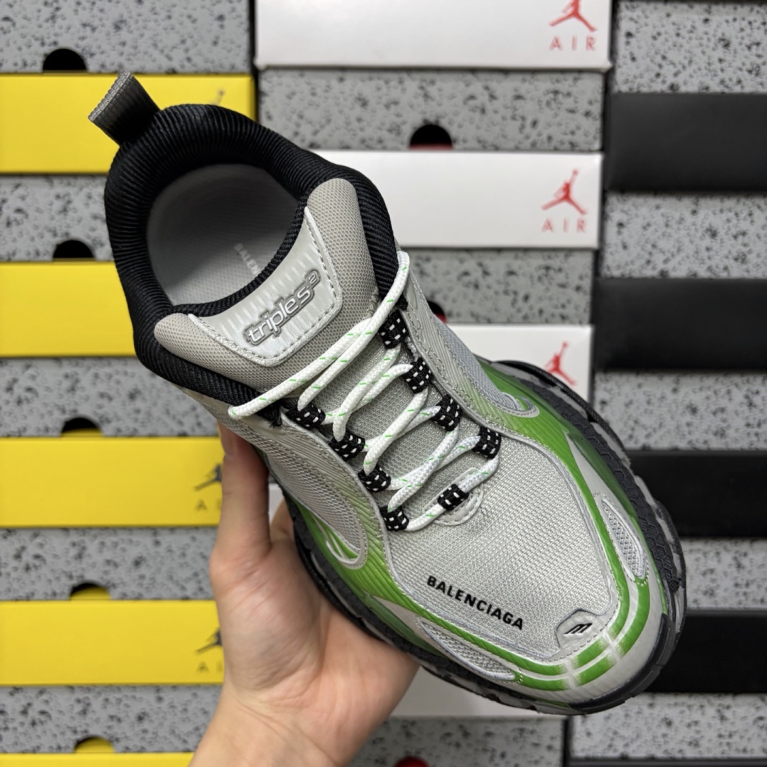 Balenciaga Triple S 2 - Image 11