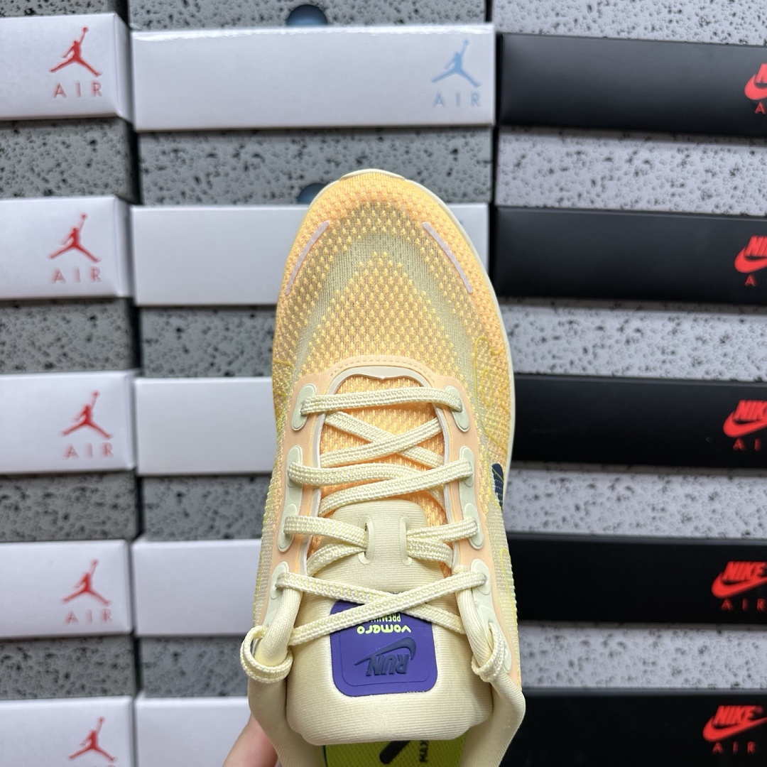 Nike Vomero Premium Alabaster - Image 7