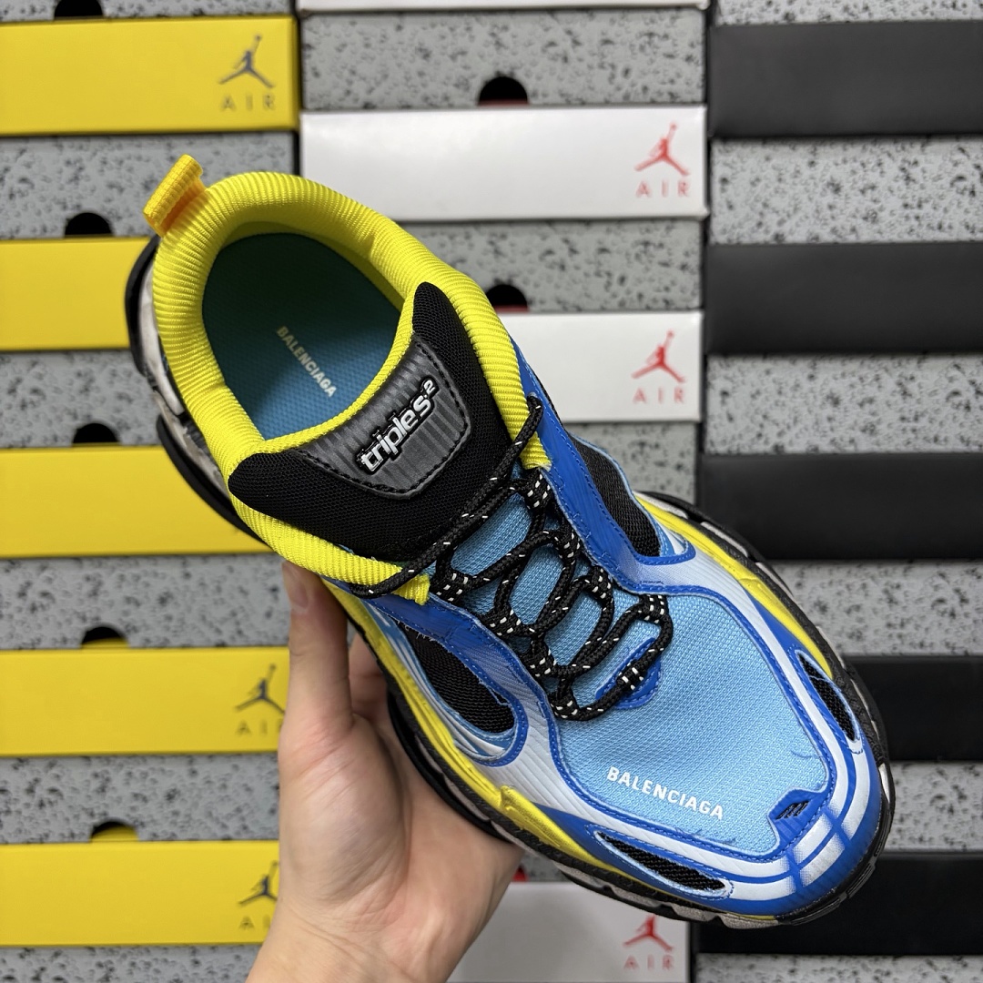 Balenciaga Triple S 2 - Image 9