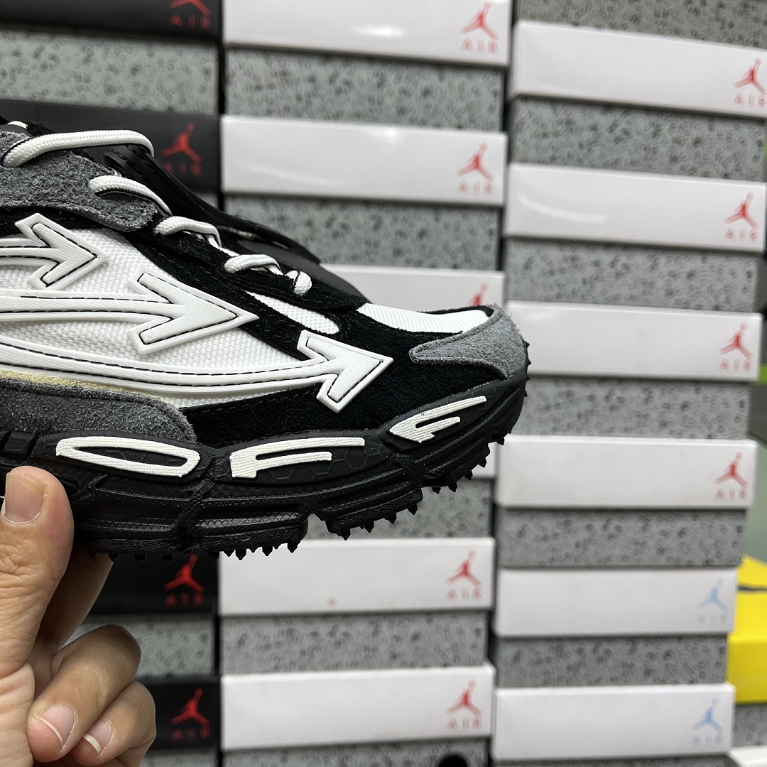 Off-White Be Right Back - Image 9