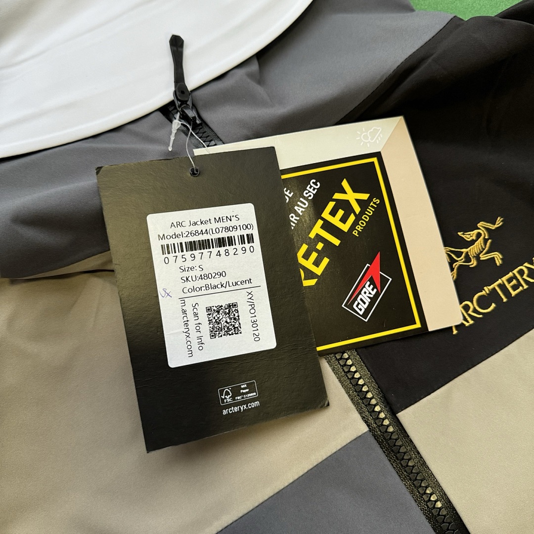 Arc'teryx BEAMS Beta Jacket Dimensions - Image 14