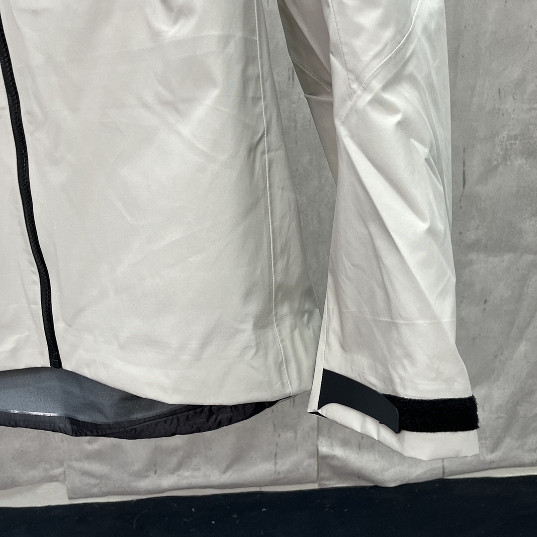 Arc'teryx Alpha Sv Jacket 6 Ivory Gen - Image 13