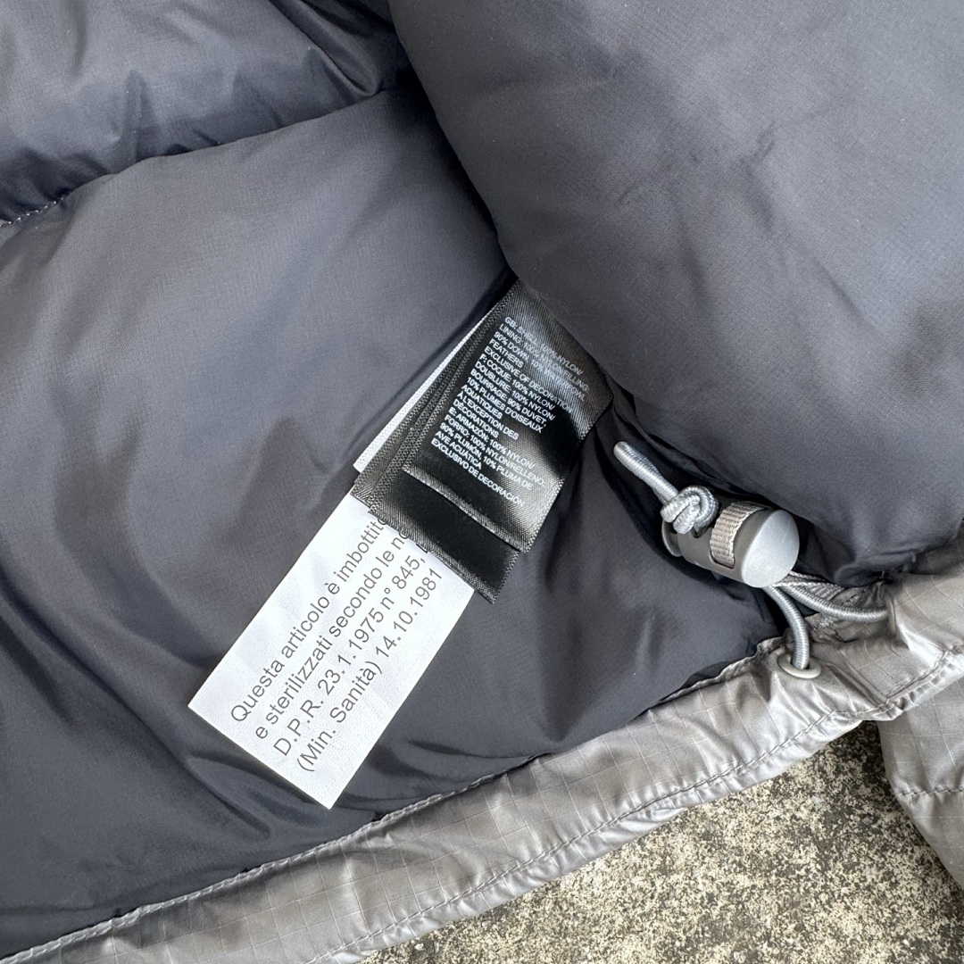 The North Face TNF Women's Nuptse Short Jacket - Image 37